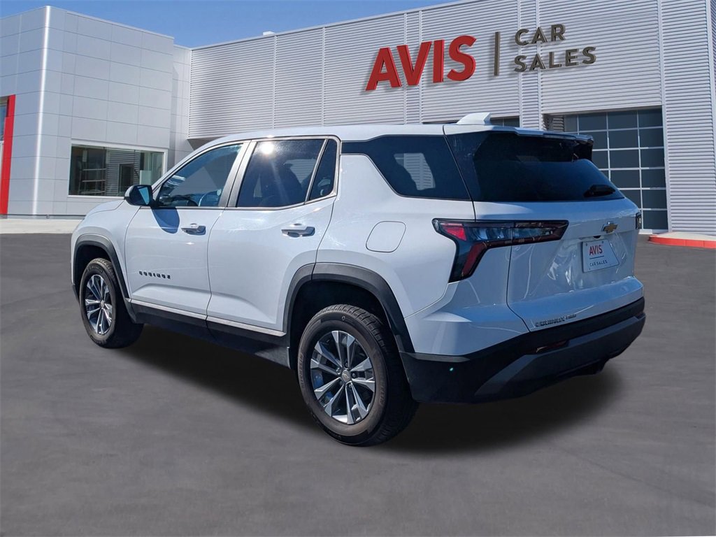 Used 2025 Chevrolet Equinox LT image 3