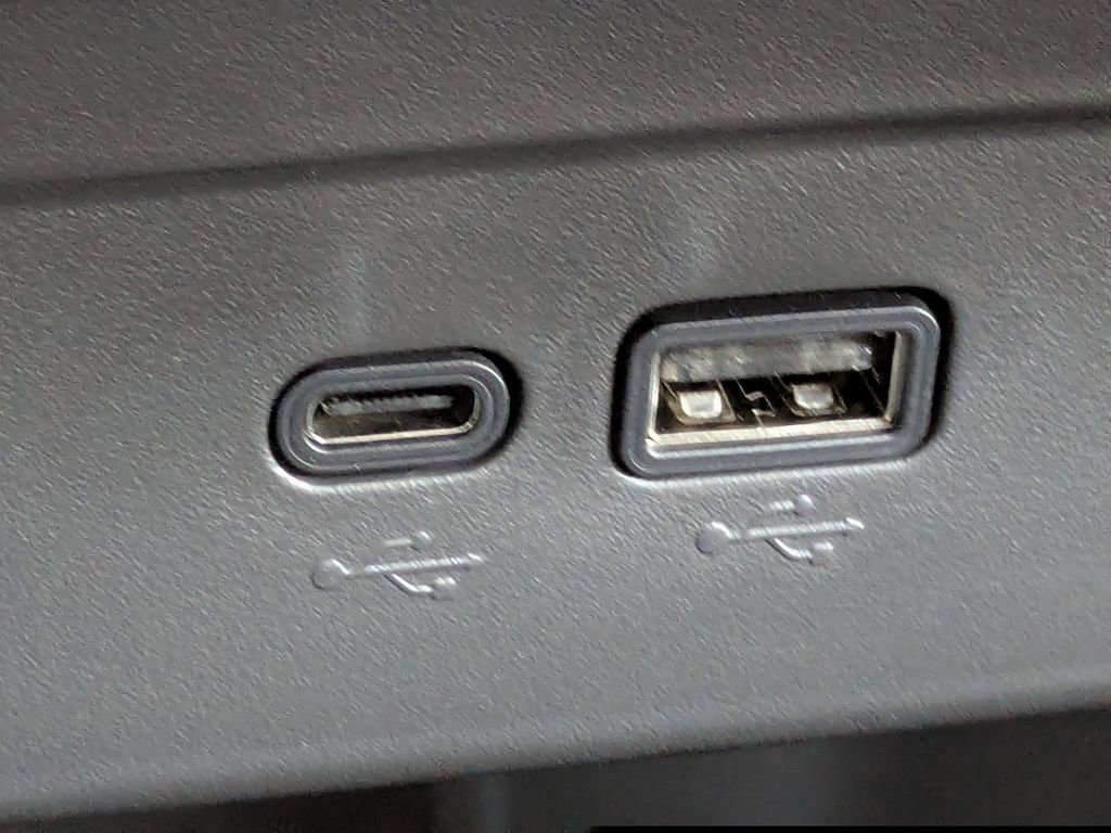 New 2026 Chevrolet Trax RS w/ Driver Confidence Package image 23