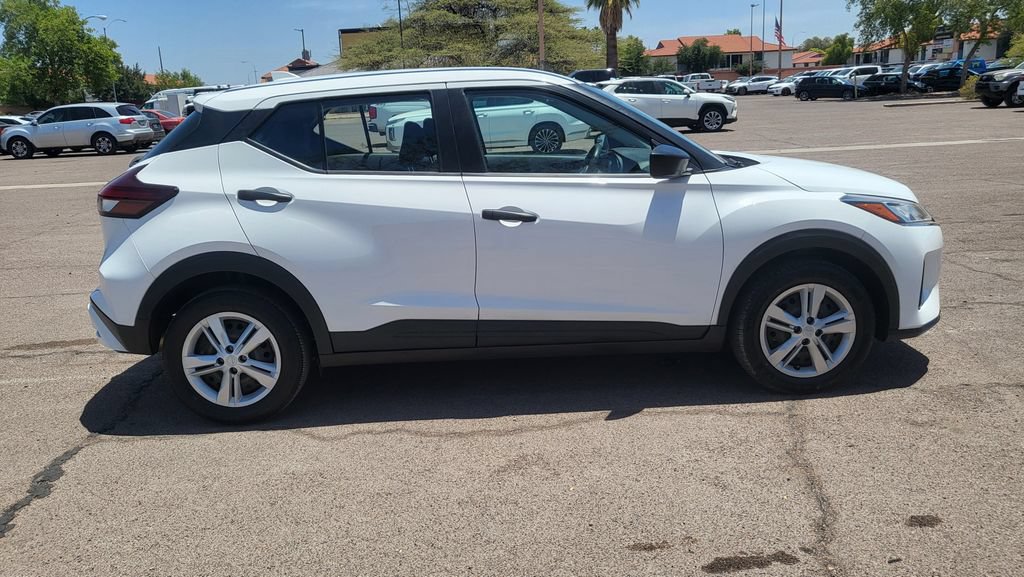 Used 2024 Nissan Kicks S FWD image 12