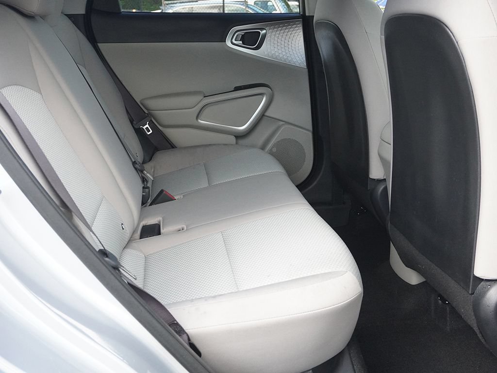 Used 2020 Kia Soul LX FWD image 30