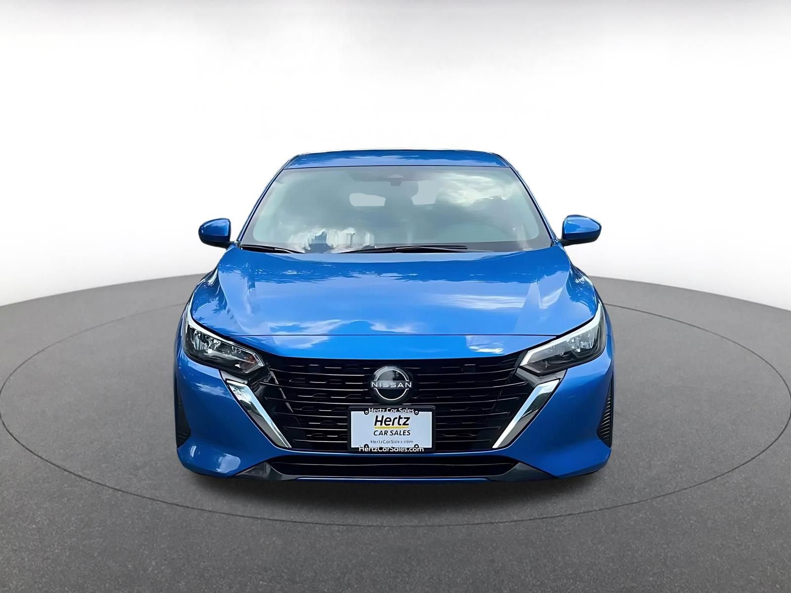 Used 2025 Nissan Sentra SV FWD image 4