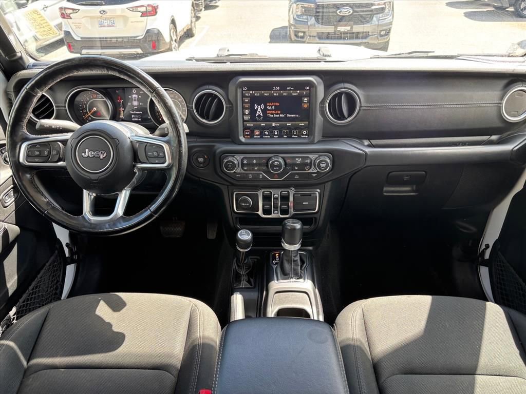 Used 2020 Jeep Gladiator Overland AWD/4WD image 4