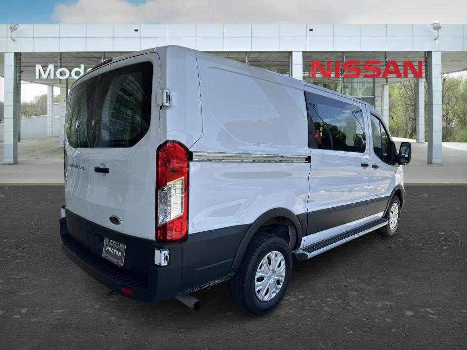 Used 2025 Ford Transit 250 Low Roof w/ Exterior Upgrade Package RWD image 5