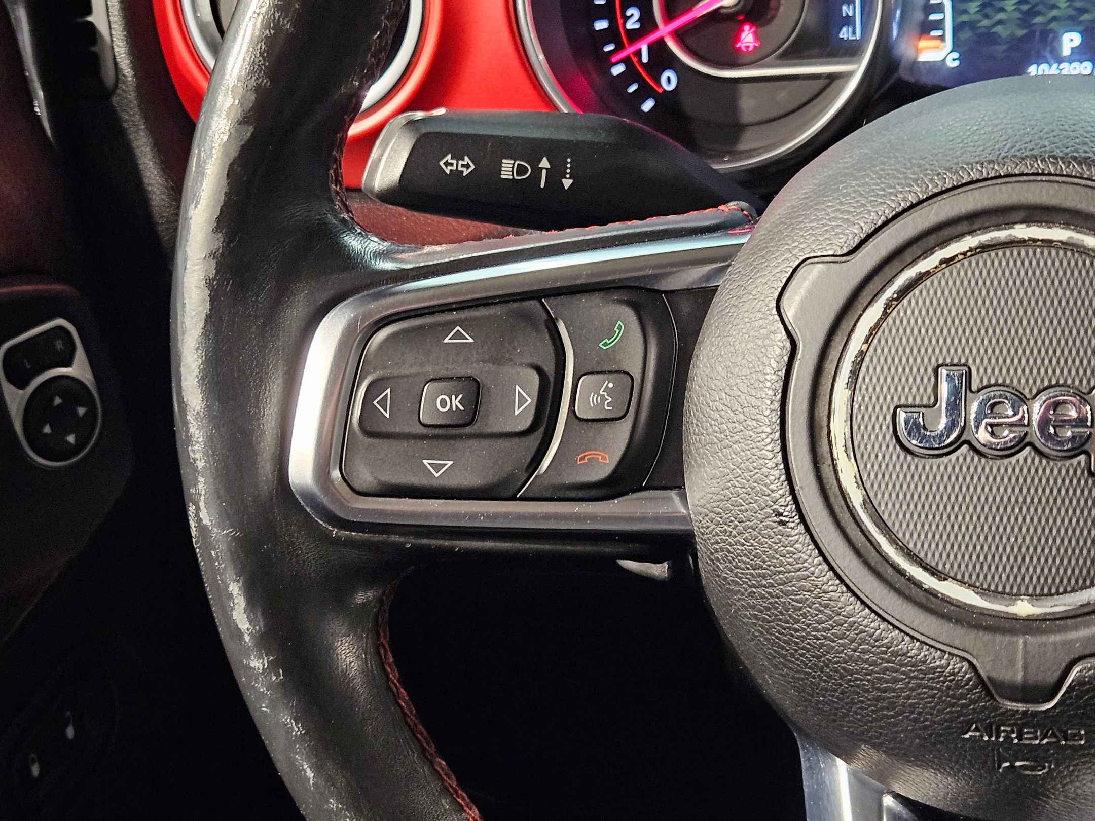 Used 2018 Jeep Wrangler Unlimited Rubicon image 26