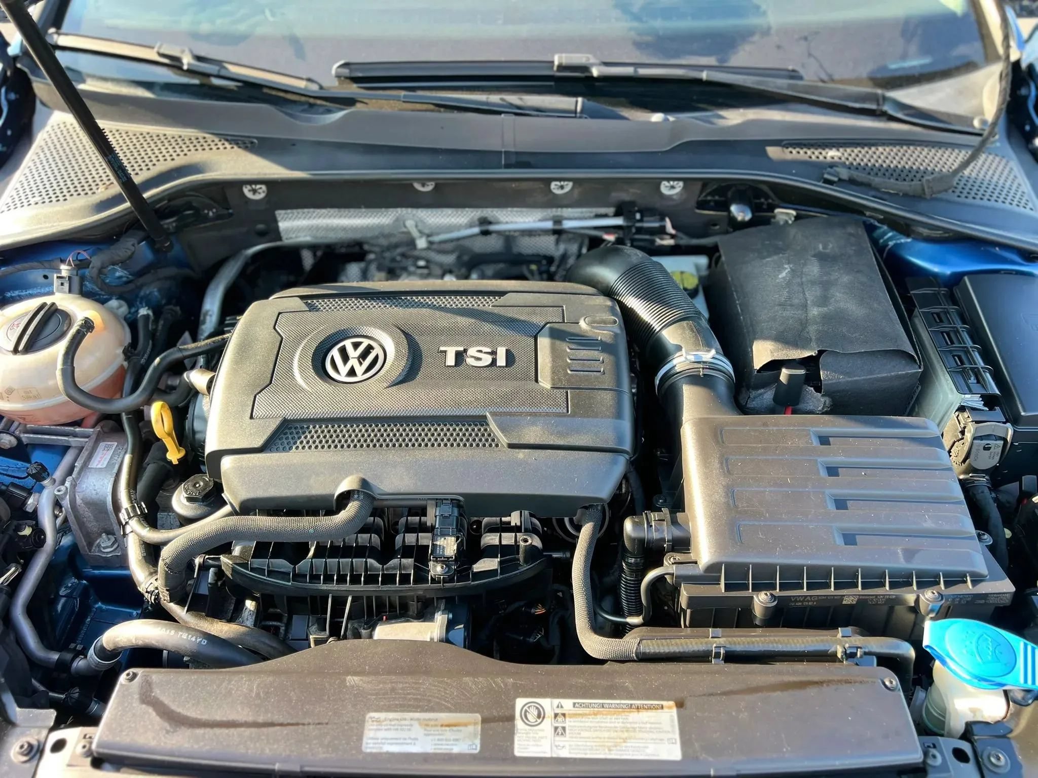Used 2016 Volkswagen Golf Limited Edition FWD image 39