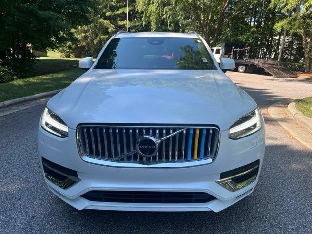 Used 2024 Volvo XC90 T8 Ultimate w/ Lounge Package AWD/4WD image 3