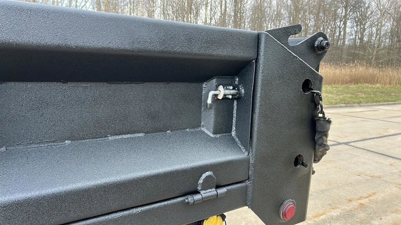 Used 2015 Ford F350 XL w/ Snow Plow Prep Package image 15