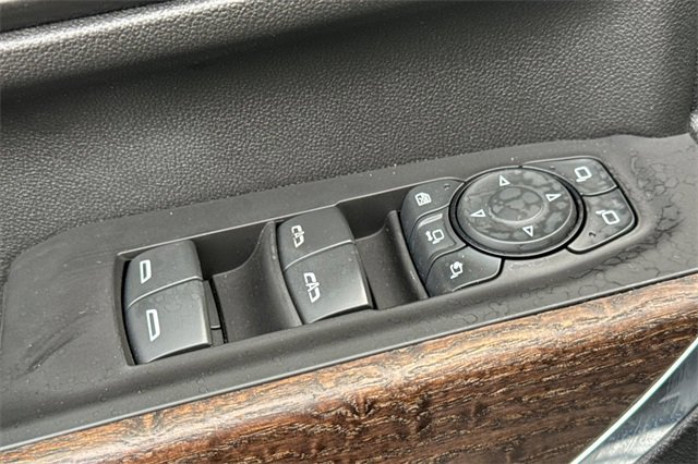 Used 2021 GMC Sierra 2500 Denali w/ Denali Ultimate Package image 12