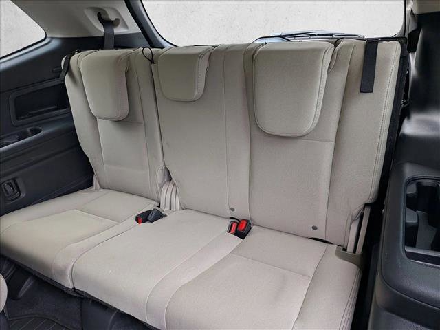 Certified 2025 Subaru Ascent Premium AWD/4WD image 18