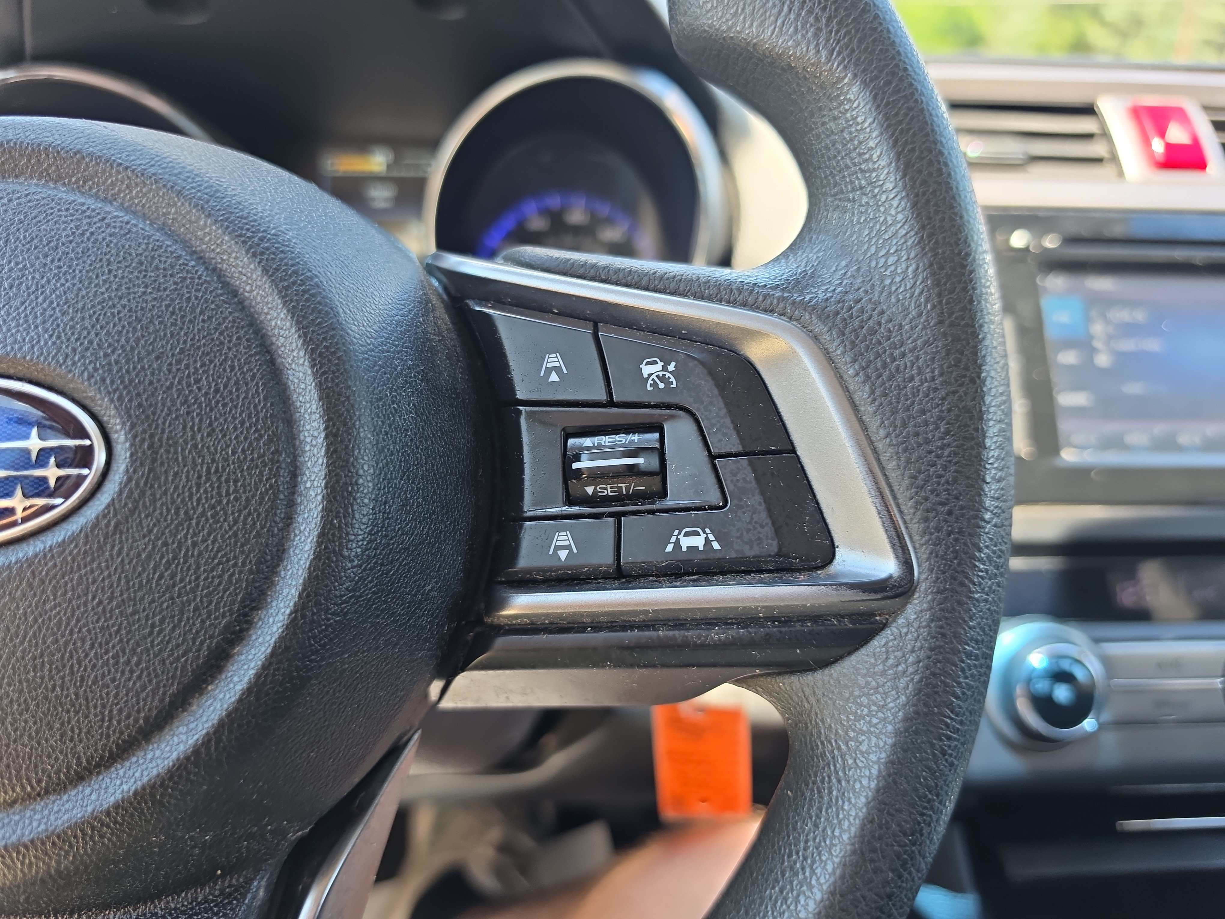 Used 2019 Subaru Outback 2.5i AWD/4WD image 21