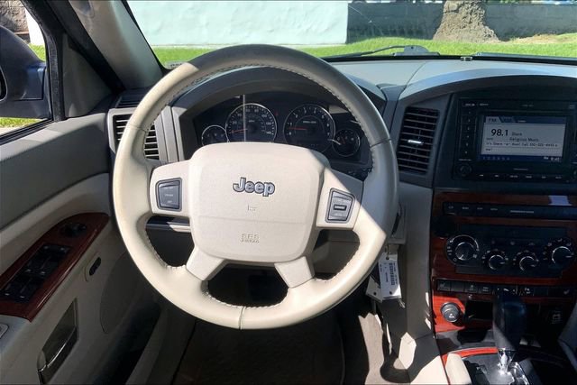 Used 2006 Jeep Grand Cherokee Limited AWD/4WD image 5