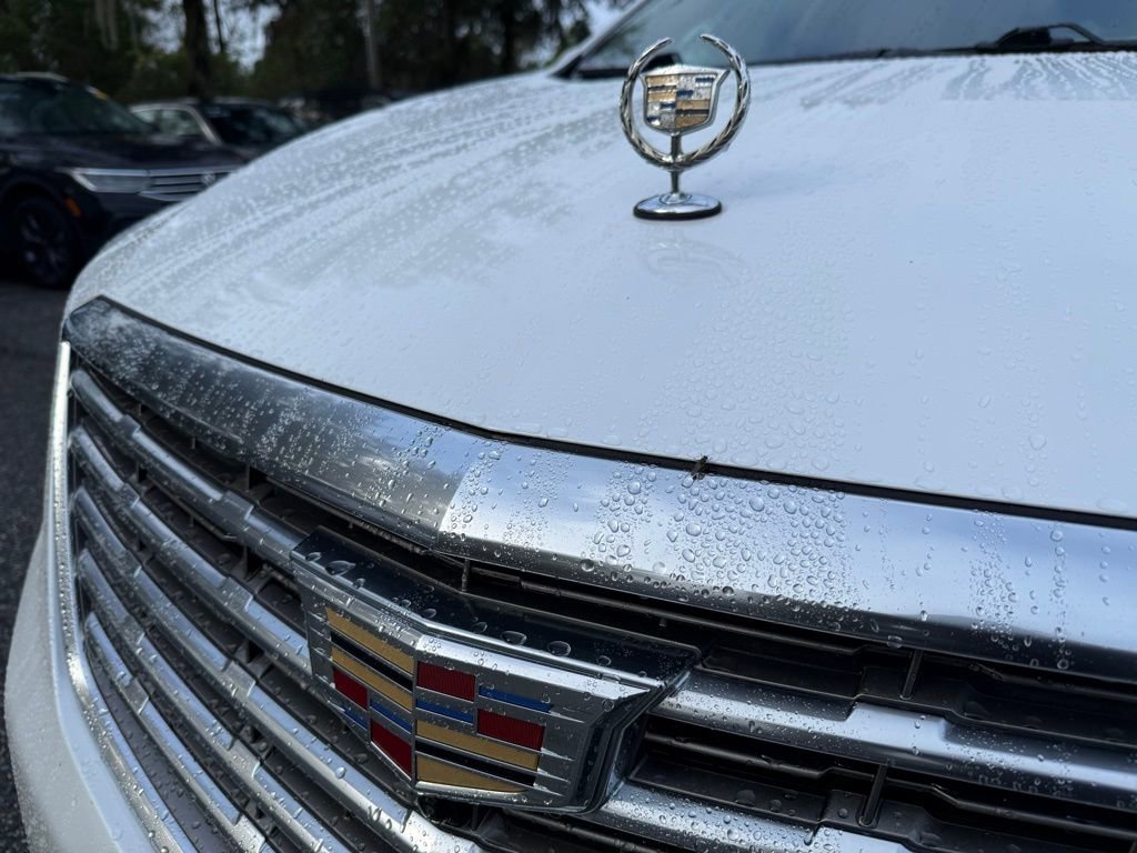 Used 2018 Cadillac XT5 Platinum w/ Driver Assist Package image 7