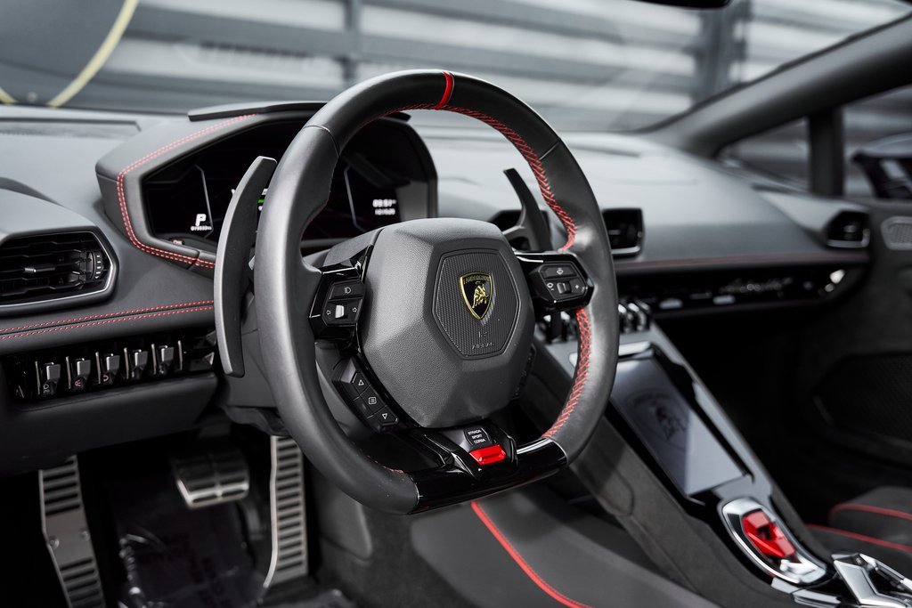 Used 2023 Lamborghini Huracan Tecnica image 43