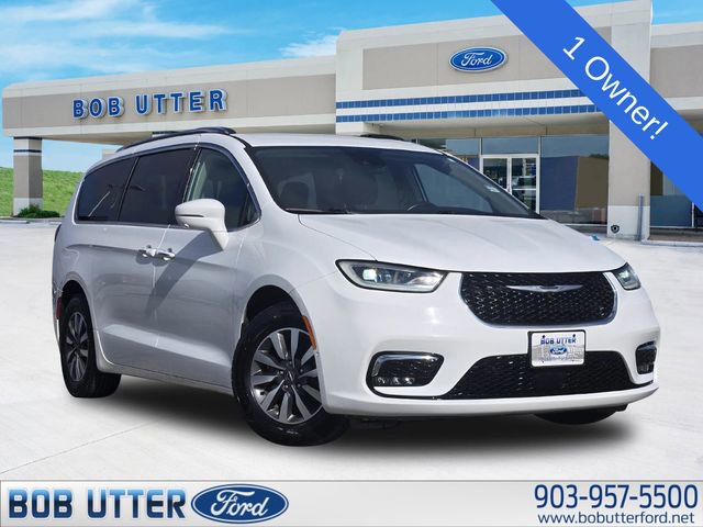 Used 2021 Chrysler Pacifica Touring-L w/ Premium & Safety Sphere Group