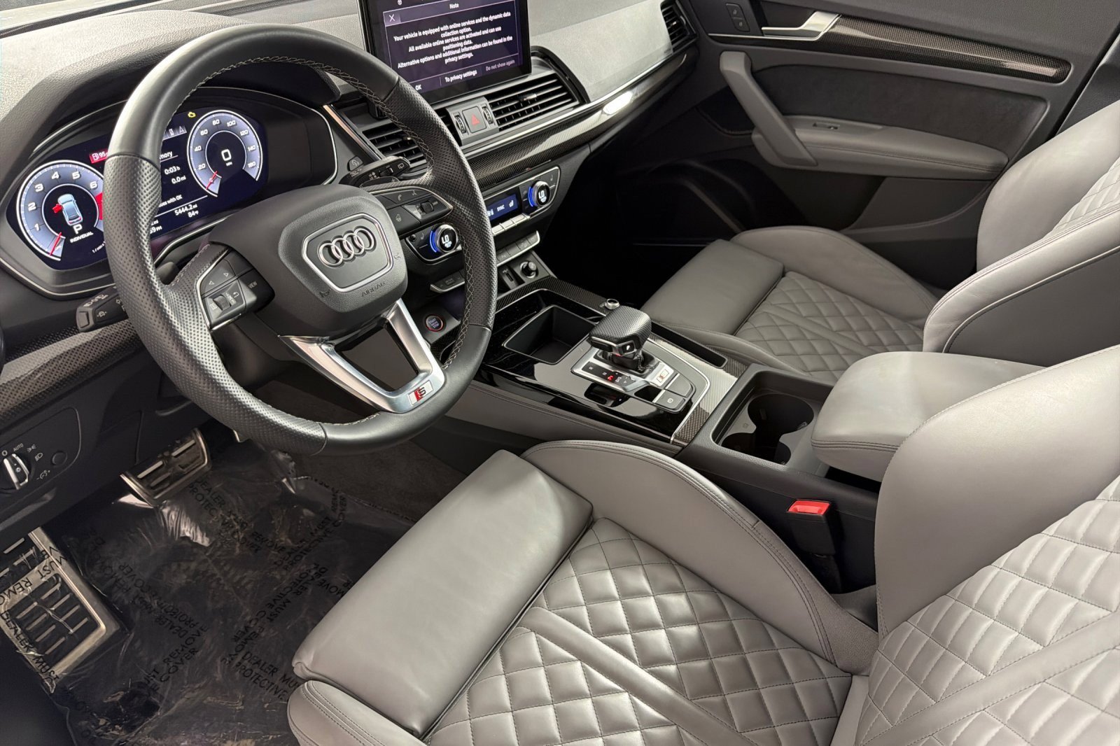 Used 2023 Audi SQ5 Premium Plus w/ Premium Plus Package image 9