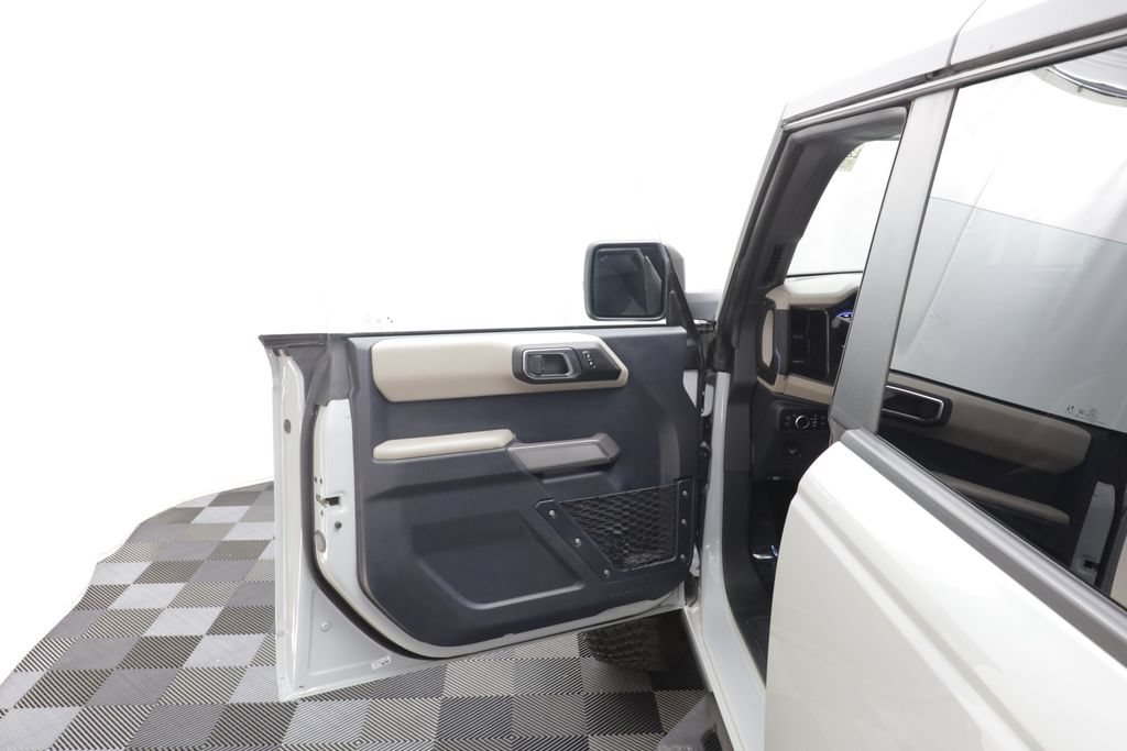 Used 2023 Ford Bronco Wildtrak AWD/4WD image 5