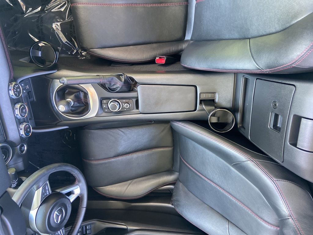 Used 2017 MAZDA MX-5 Miata Grand Touring RWD image 18
