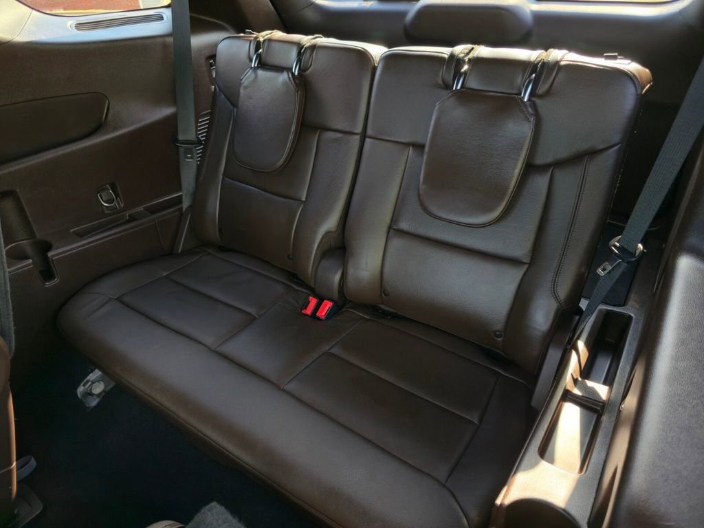 Used 2021 Ford Explorer King Ranch w/ Premium Technology Package RWD image 30