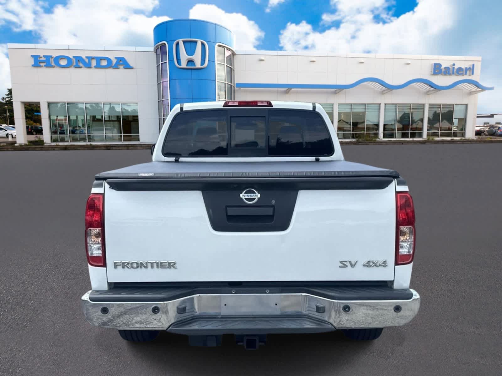 Used 2018 Nissan Frontier SV w/ Value Truck Package AWD/4WD image 5