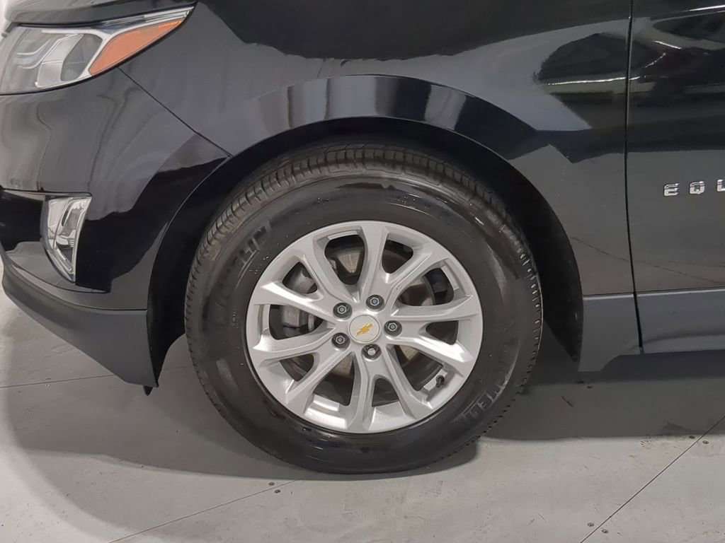Used 2018 Chevrolet Equinox LT FWD image 17
