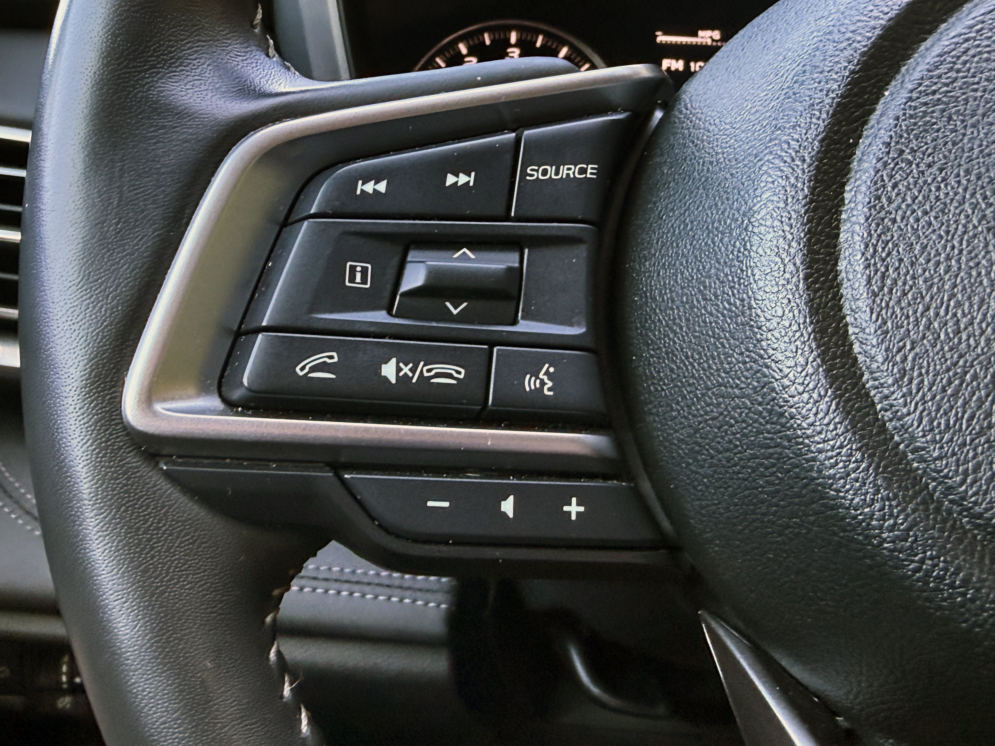 Used 2024 Subaru Outback Touring XT AWD/4WD image 32