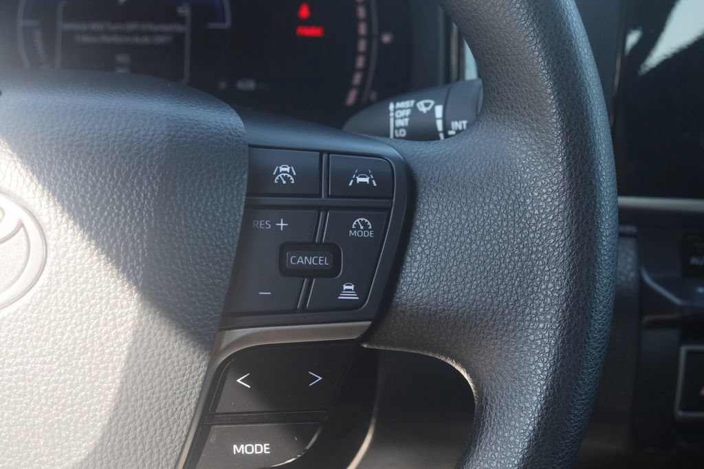Used 2025 Toyota Camry LE w/ Convenience Package AWD/4WD image 8