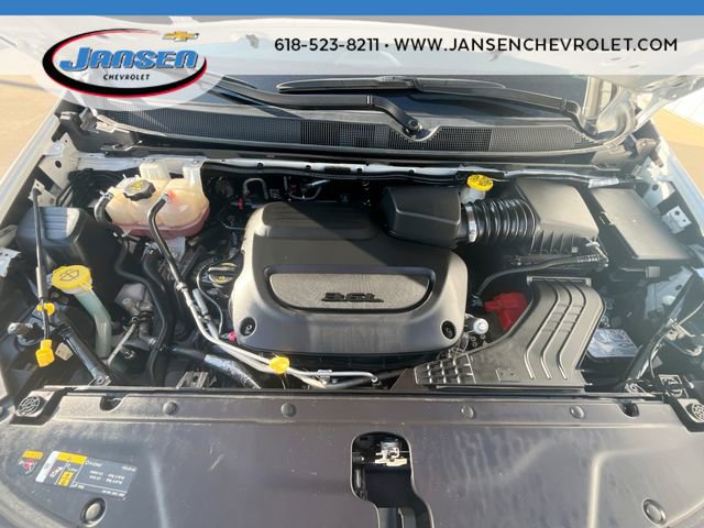 Used 2024 Chrysler Pacifica Touring-L FWD image 29