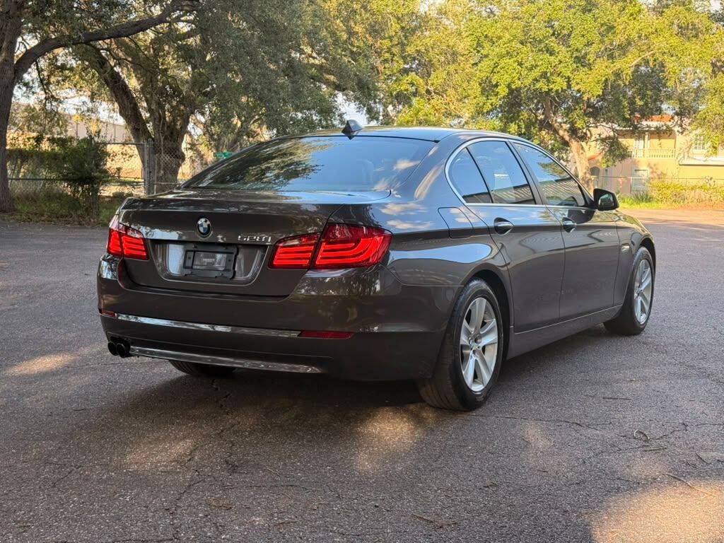 Used 2012 BMW 528i Sedan RWD image 4