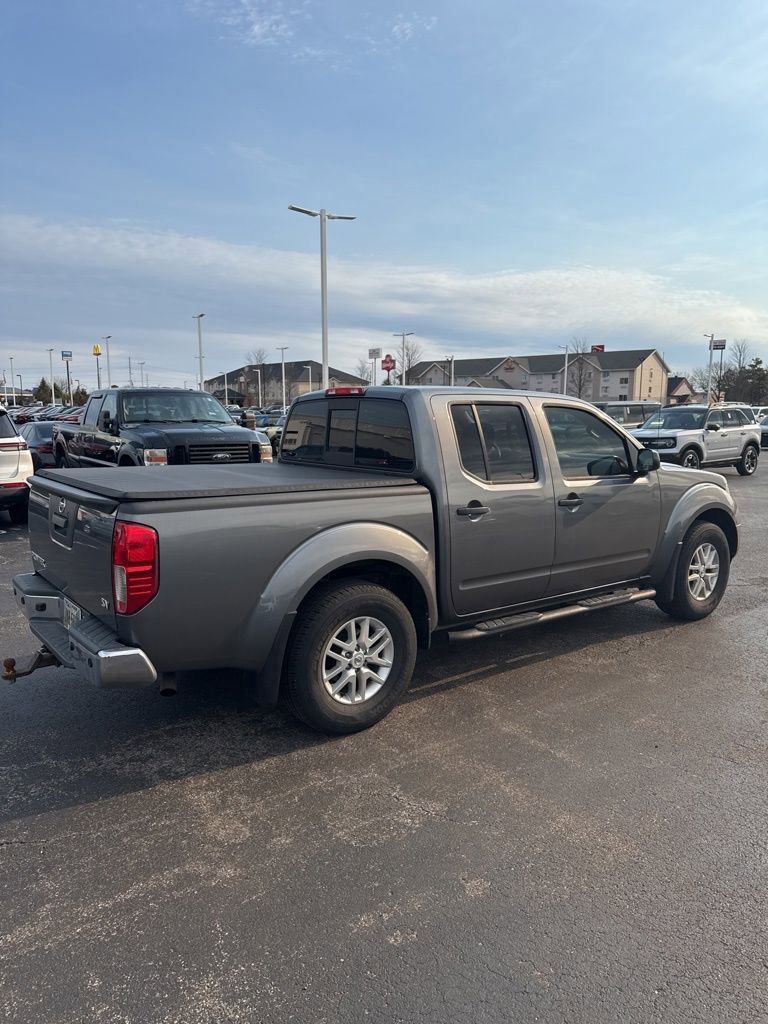 Used 2020 Nissan Frontier SV image 11