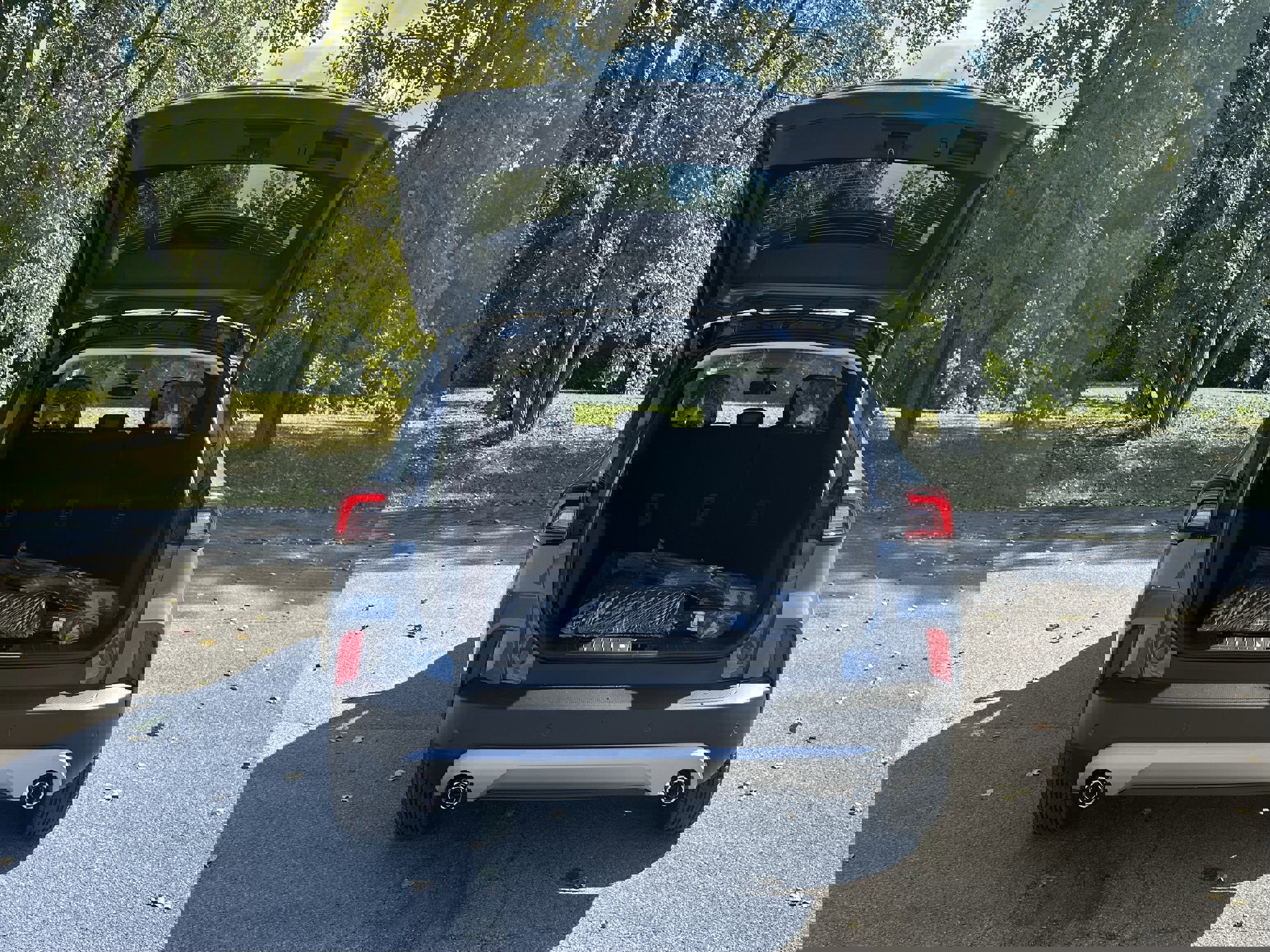 New 2025 Ford Escape SE image 28