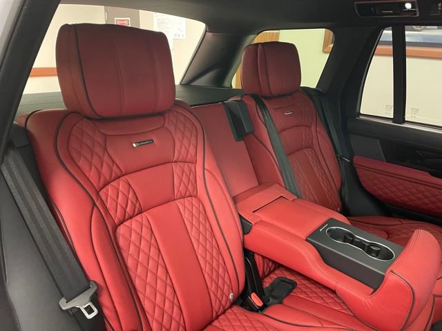 Used 2021 Land Rover Range Rover P525 Westminster Edition LWB image 29