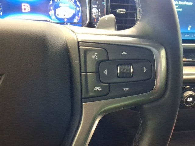 Used 2025 Chevrolet Silverado 1500 LTZ AWD/4WD image 19