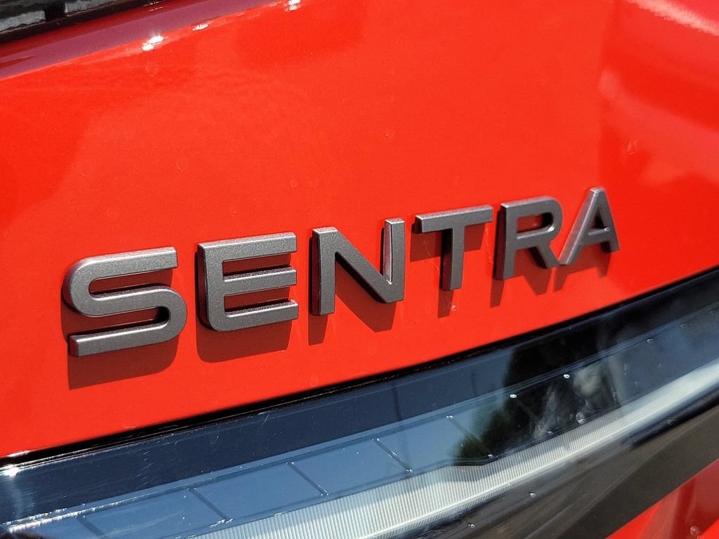 New 2027 Nissan Sentra SR FWD image 9