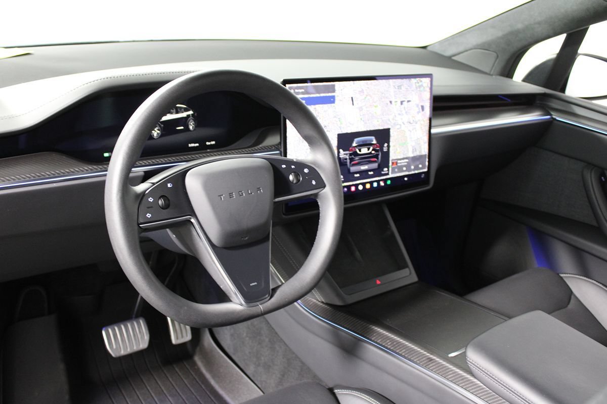Used 2026 Tesla Model X Plaid AWD/4WD image 7