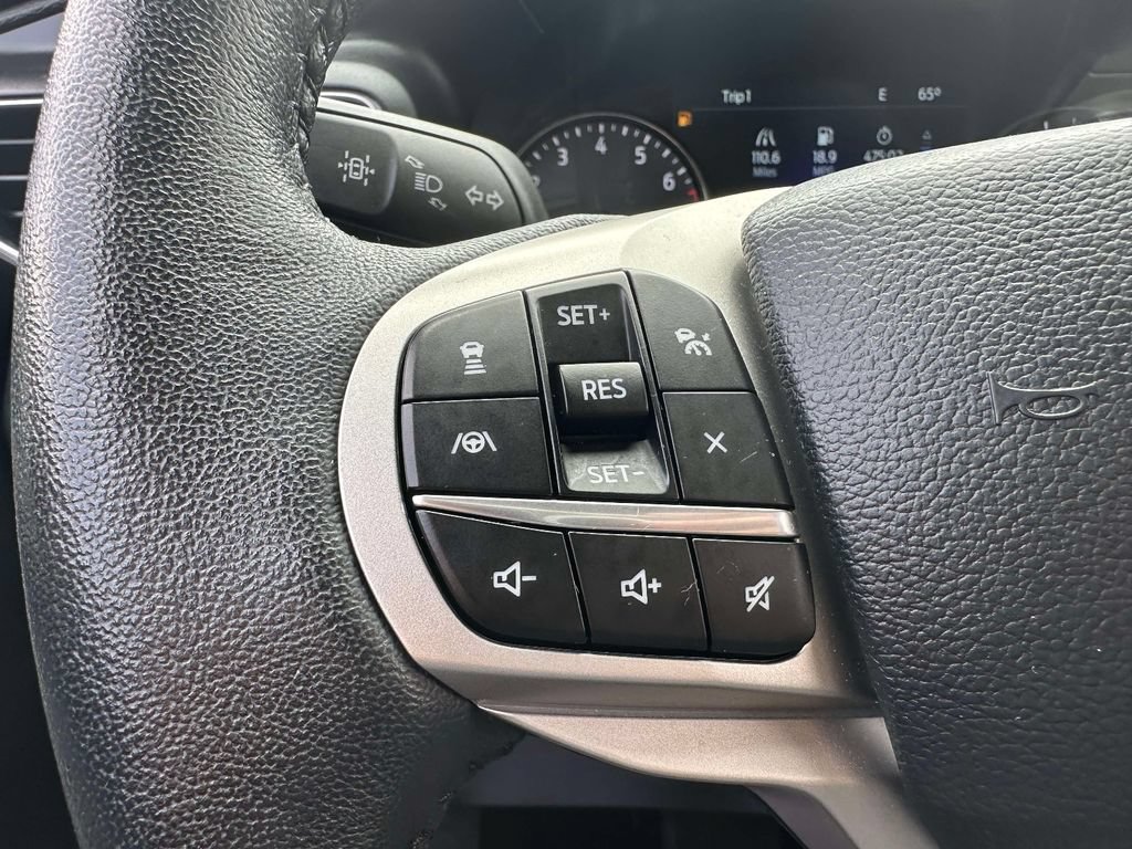 Used 2024 Ford Explorer XLT w/ Equipment Group 202A AWD/4WD image 15