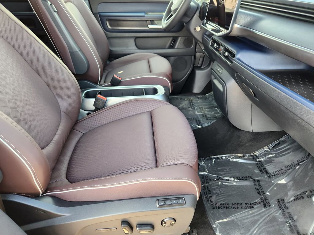 New 2025 Volkswagen ID. Buzz Pro S image 15