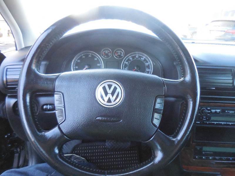 Used 2001 Volkswagen Passat GLX AWD/4WD image 10