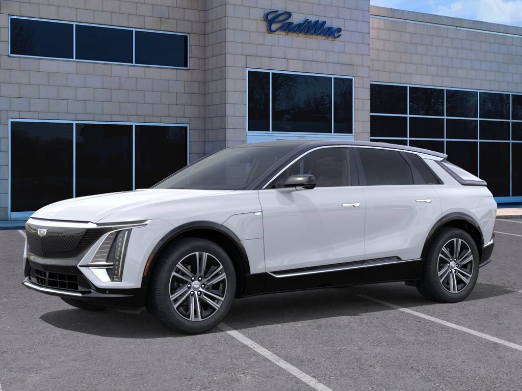 New 2026 Cadillac Lyriq Luxury AWD/4WD image 3