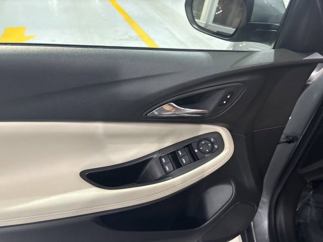 Used 2023 Buick Encore GX Preferred w/ Cold Weather Comfort Package image 16