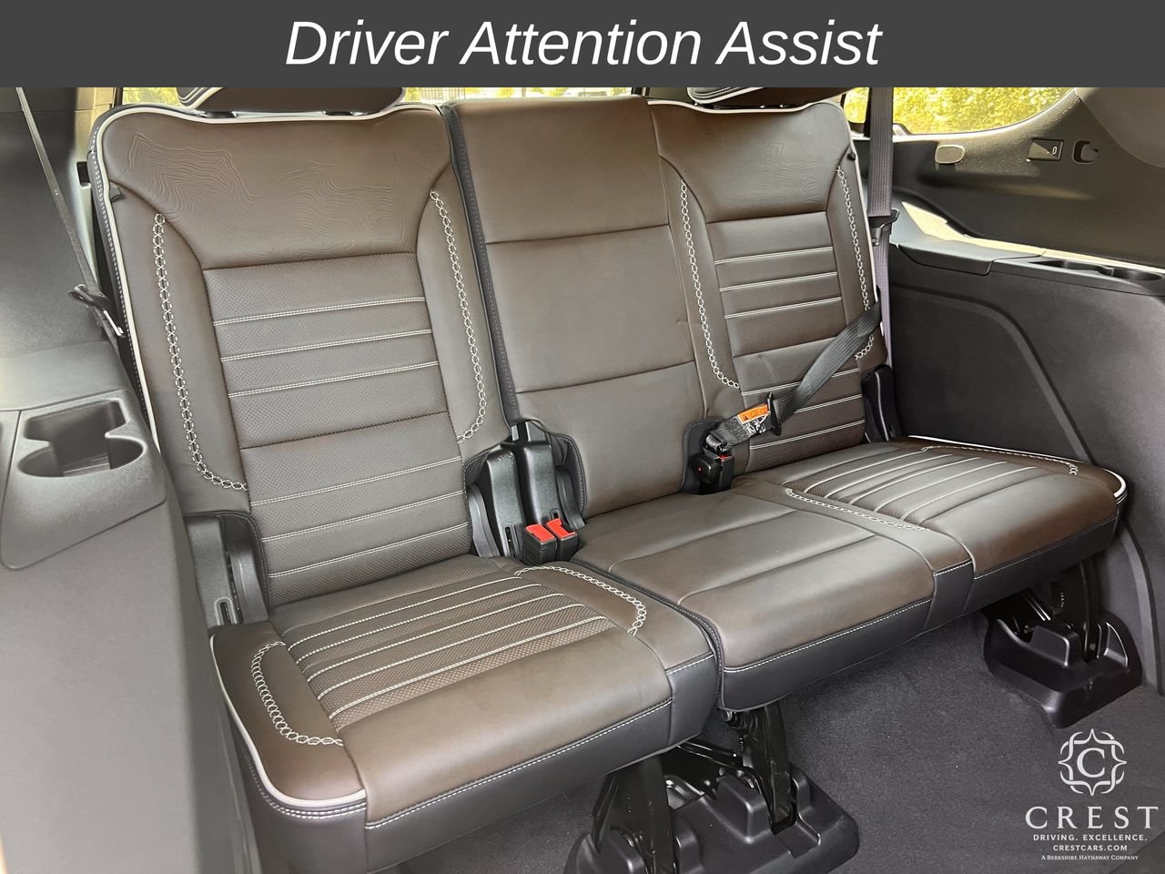 Used 2025 GMC Yukon Denali Ultimate AWD/4WD image 30