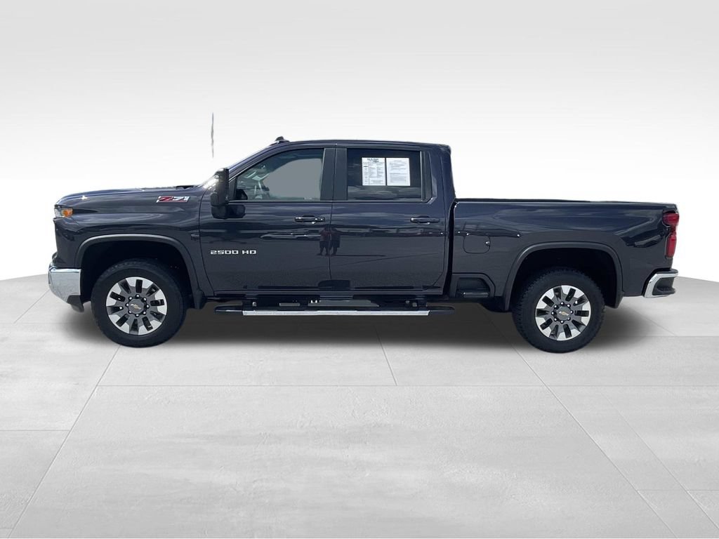 Used 2024 Chevrolet Silverado 2500 LT w/ All Star Edition AWD/4WD image 7