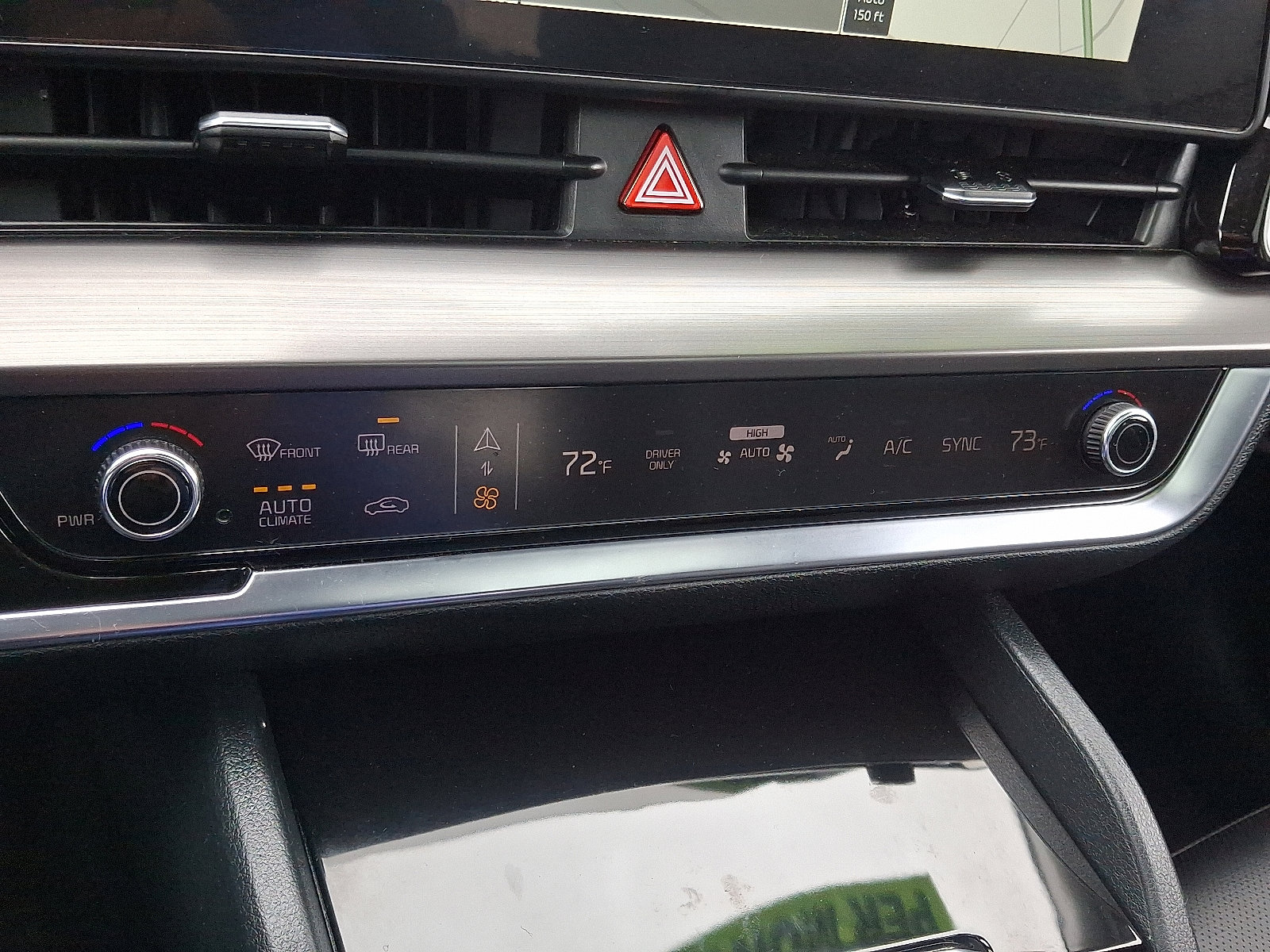 Used 2024 Kia Sportage EX w/ EX Premium Package image 16