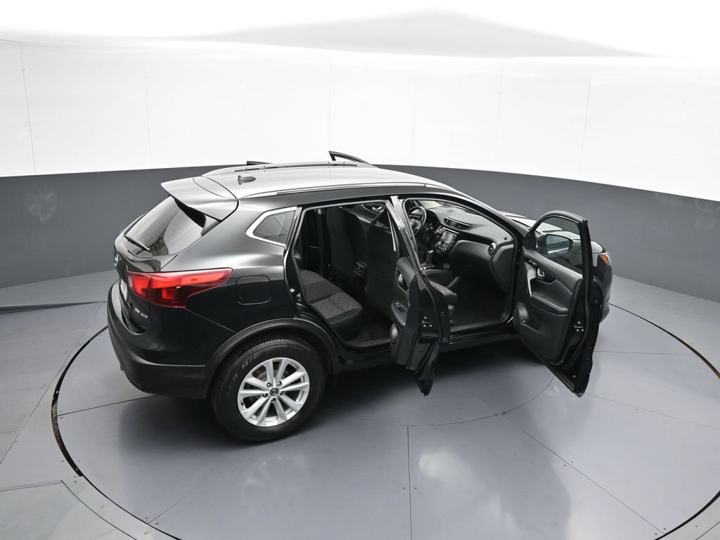 Used 2019 Nissan Rogue Sport SV w/ All-Weather Package AWD/4WD image 43