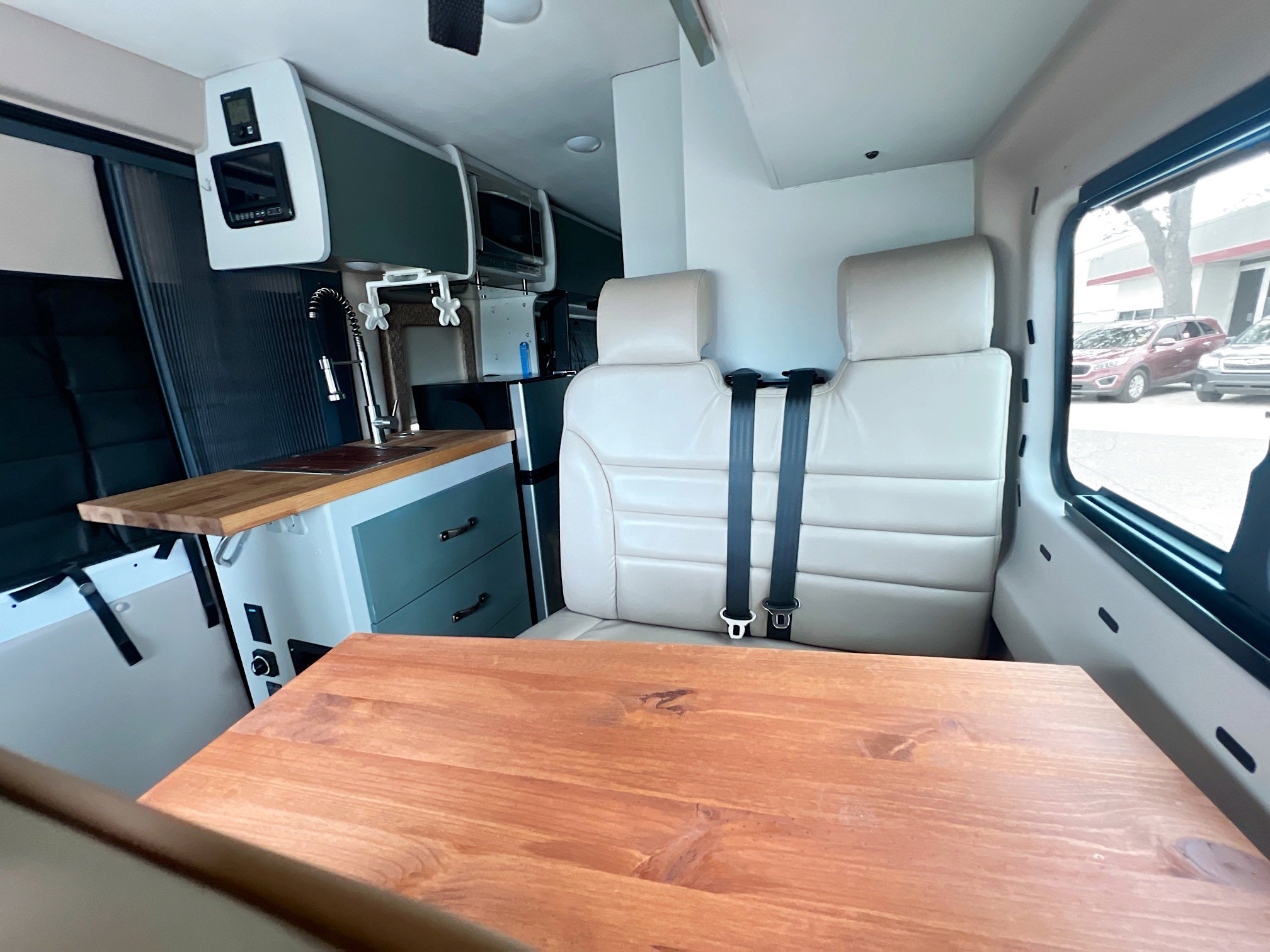 Used 2021 RAM ProMaster 3500 w/ Convenience Group image 28