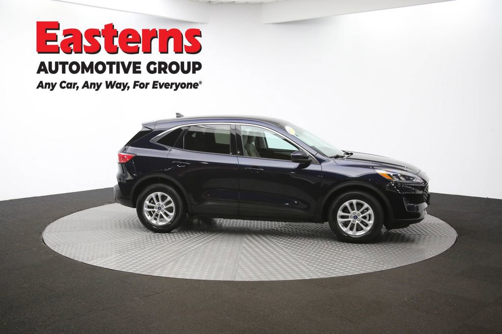 Used 2021 Ford Escape SE image 44