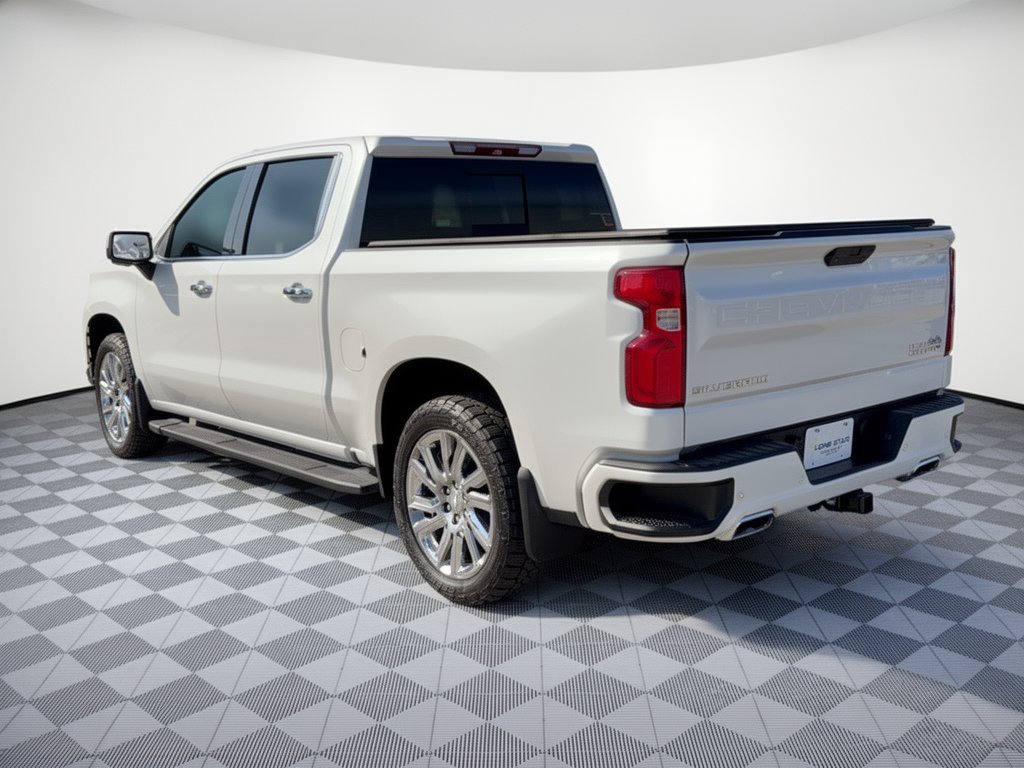 Certified 2019 Chevrolet Silverado 1500 High Country w/ High Country Premium Package AWD/4WD image 3