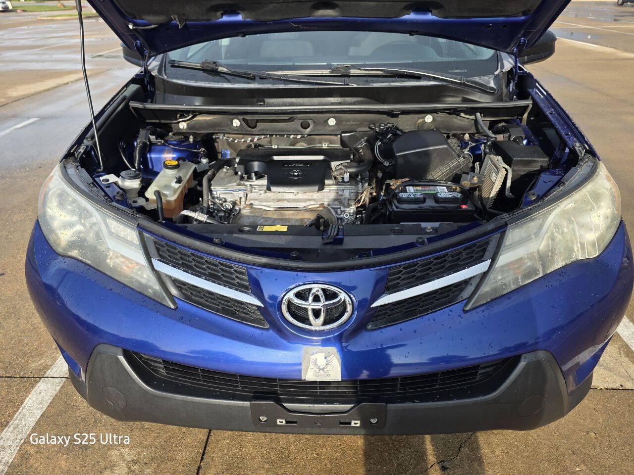 Used 2015 Toyota RAV4 LE FWD image 33