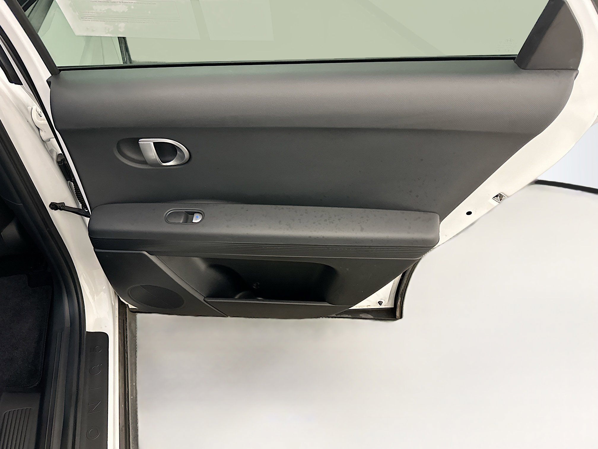 Used 2024 Hyundai Ioniq 5 SEL image 31