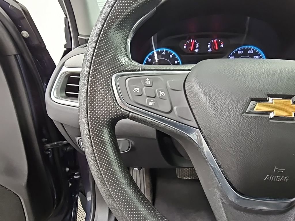 Used 2019 Chevrolet Equinox LS image 24
