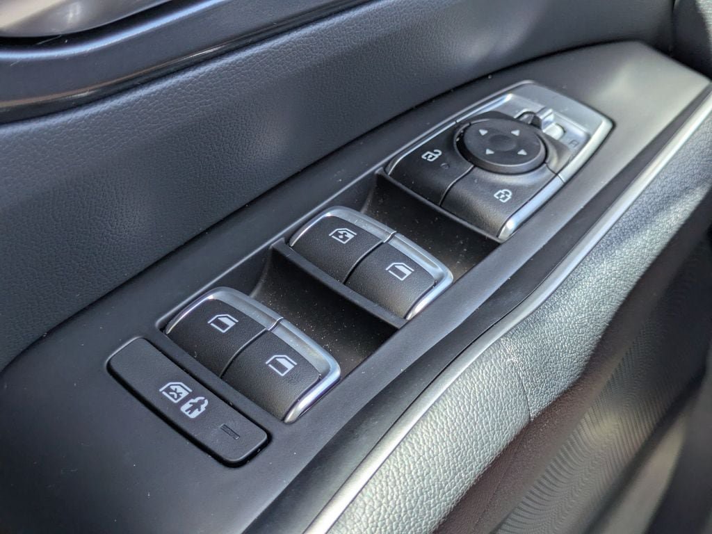 Used 2026 Kia Sorento S w/ S Panoramic Sunroof Package FWD image 24